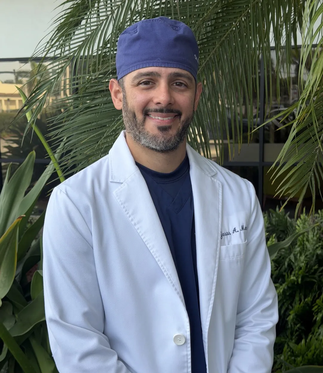 Dr. Jesús A. Méndez